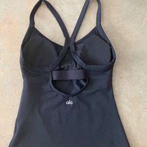 EUC ALO Shelf Bra Tank - Black